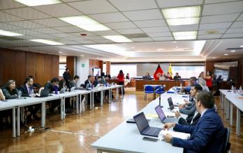 El partido consideró que procesar a los exmiembros de la Fuerza Pública “es darle la espalda a quienes defendieron al Estado”.