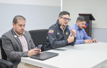 Los usuarios deberán presentar su turno impreso con la fecha original, junto con los requisitos correspondientes.