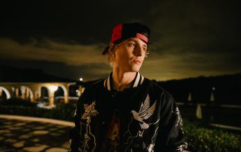 Christopher Vélez en sesión de fotos en Panamá.