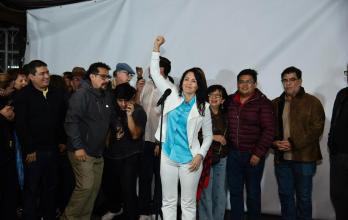 La presidenta de la Revolución Ciudadana dio declaraciones sobre los resultados preliminares de la consulta 2025.