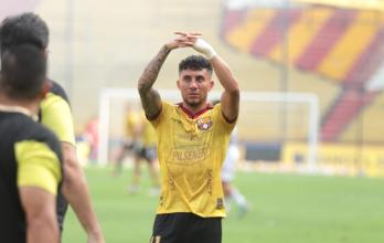 Joao Rojas el coautor del empate de Barcelona ante Liga de Quito.