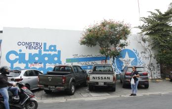 frase Ciudad de todos donde había grafitis