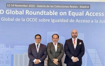 Mario Godoy (d) llegó a la presidencia del Consejo de la Judicatura, después de que Suing (i) lo nominó dos veces en la terna de la Corte Nacional de Justicia.