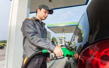 El sistema de bandas define el precio de la gasolina en Ecuador según el mercado internacional del petróleo.