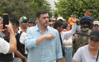 AQUILES LAVREZ CAMIONETAS