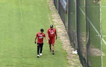 Matías Oyola y César Farías en el entrenamiento de Barcelona SC.