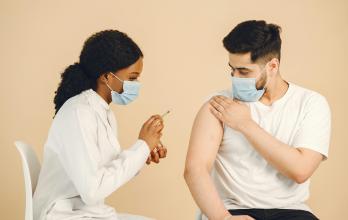 Referencial. Las autoridades sanitarias de Ecuador activaron protocolos de vigilancia epidemiológica en todo el país.