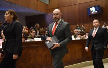 La sesión de la Comisión de Fiscalización se desarrolló en el salón José Mejía Lequerica, reservado para reuniones con alta asistencia.