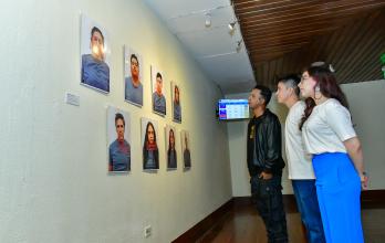 DEPORTADOS Y DESPLAZADOS