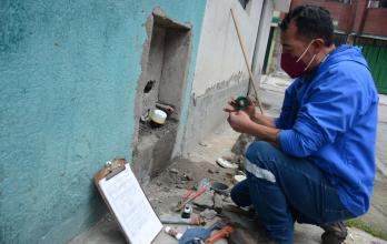 Cambio. Si el usuario quiere un medidor, debe solicitarlo a Epmaps y contar con espacio físico y documentación que acredite la propiedad.