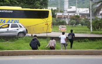 Bus universitario Guayaquil