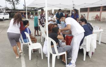 atención médica a damnificados del invierno en Milagro