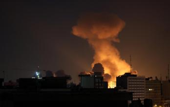 ataque aéreo en el centro de Teherán