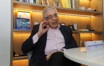 Joaquín Hernández habla de un reordenamiento global.