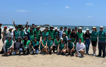 limpieza en la Isla Puna