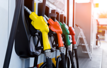 Estaciones de servicio aplican nuevos precios de gasolina y diésel en Ecuador desde este 12 de marzo