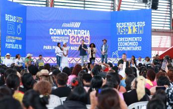 Durante el evento también se anunció la entrega de 10.000 becas PIAM