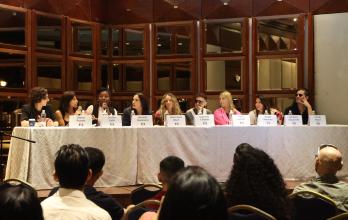 La rueda de prensa fue inédita. Es la única ocasión en que Gabriela Villalba ha cantando con sus dos agrupaciones.