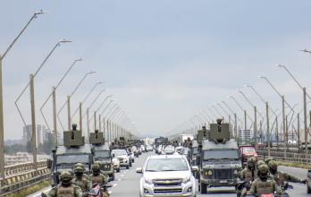 La intervención de las Fuerzas Armadas para apoyar a la Policía Nacional en tareas de seguridad interna.