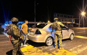 La Policía y las Fuerzas Armadas realizan operativos durante la segunda jornada del toque de queda.