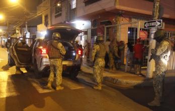 militares por toque de queda en Guayaquil