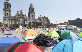 Coordinadora Nacional de Trabajadores de la Educación (CNTE) acampan, en el Zócalo