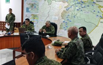 Militares usaron morteros de 81 mm, sistemas de lanzadores múltiples BM-21 y apoyo aéreo de la Aviación del Ejército.