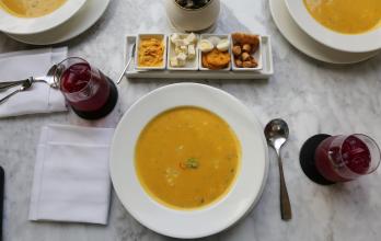 HORA ECUATORIANA (16119760)