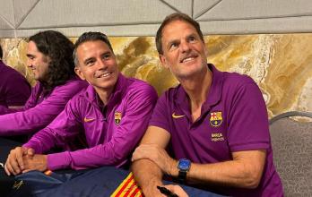 Javier Saviola y Frank de Boer exjugadores de FC Barcelona.