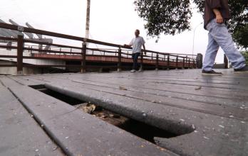 daños en puente Velero