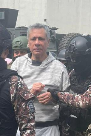 Jorge Glas fue detenido en medio de un considerado despliegue policial y militar.