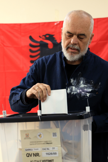Albania holds parliam (14573834)
