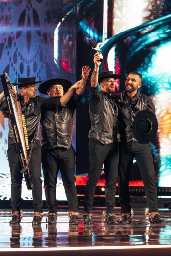El grupo A los cuatro vientos de Chile fue el ganador de la competencia folclórica.