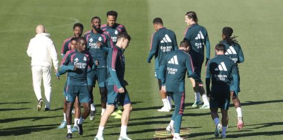 Los jugadores del Real Madrid: Mendy, Rodrygo, Vinicius jr, Rüdiger y Militao, durante el entrenamiento del equipo.