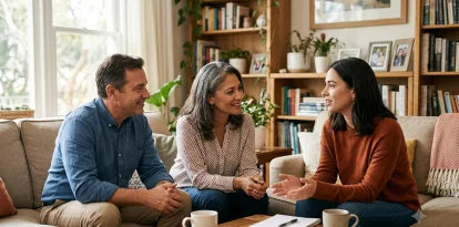 Una conversación honesta puede ayudar a fortalecer la relación entre padres e hijos.