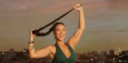 La brasileña, recordada por Ta Dominado, extendió su estadía hasta octubre para presentarse en circos.