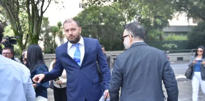 Juan Esteban Guarderas colocó en la Fiscalía una denuncia contra Pabel Muñoz.