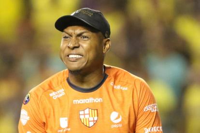 El arquero Máximo Banguera tiene contrato con Barcelona hasta 2021.