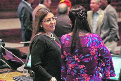 Sofía Espín es investigada inicialmente por presunta oferta de tráfico de influencias y luego por fruade procesal en el grado de tentativa.