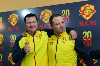 Maxi  Villafañe fue presentado como nuevo técnico de Club Deportivo Aucas.