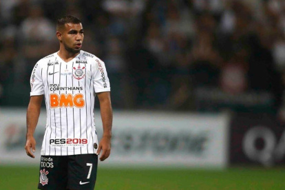 El volante del Corinthians, Junior Sornoza, está en la órbita del cuadro albo según la prensa brasileña. Esta semana ya podría firmar Pedro Pablo Perlaza