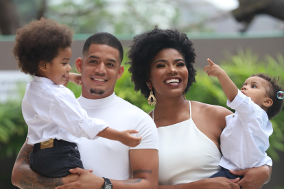 Su familia la hace sentir plena y la Navidad la une más a ella.