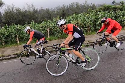Pablo Vallejo recorrió 65 kilómetros en bicicleta como parte del desafío Sin Límites.