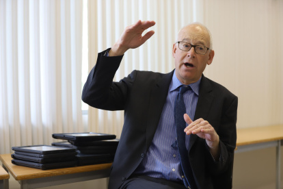 El experto en educación estuvo de visita en Guayaquil para ofrecer una charla.