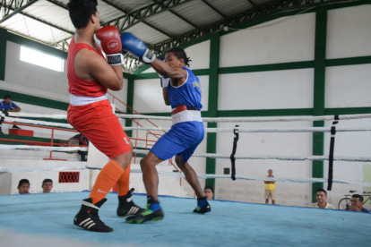 Los combates del Nacional Interclubes se disputaron en el Complejo La California de Portoviejo.