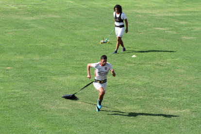 Bruno Piñatares, refuerzo charrúa de Barcelona para esta temporada, es uno de los llamados a adueñarse del medio campo torero. Se peleará el puesto con el nacionalizado Gabriel Marques.