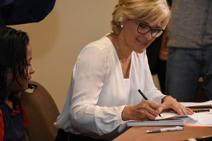 La alcaldesa Cynthia Viteri, en su despacho.