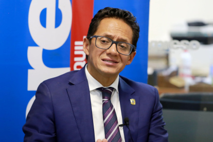 Freddy Carrión, defensor del Pueblo, cuestiona el manejo de comunicación sobre el caso sospechoso de coronavirus en el país.