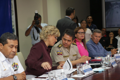 Segunda reunión del Plan Más Seguridad con la participación de varias instituciones.