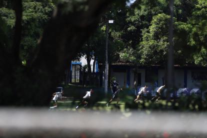 Emelec realizó sus prácticas luego de casi tres meses de para.